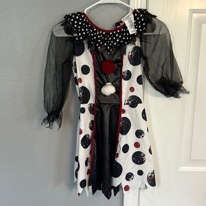 Scary clown Halloween costume